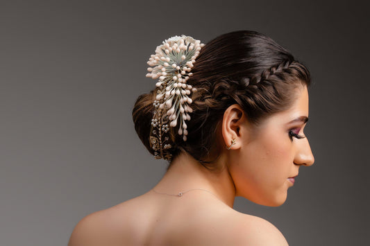 Elevate Your Bridal Look: Choosing the Perfect Headpiece