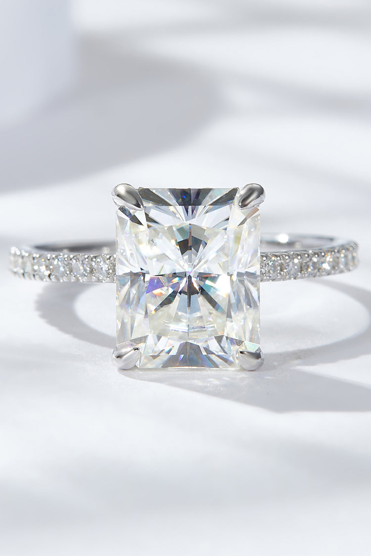 Moissanite Jewelry; Engagement Rings, Bridal Earrings, Necklaces & Bracelets